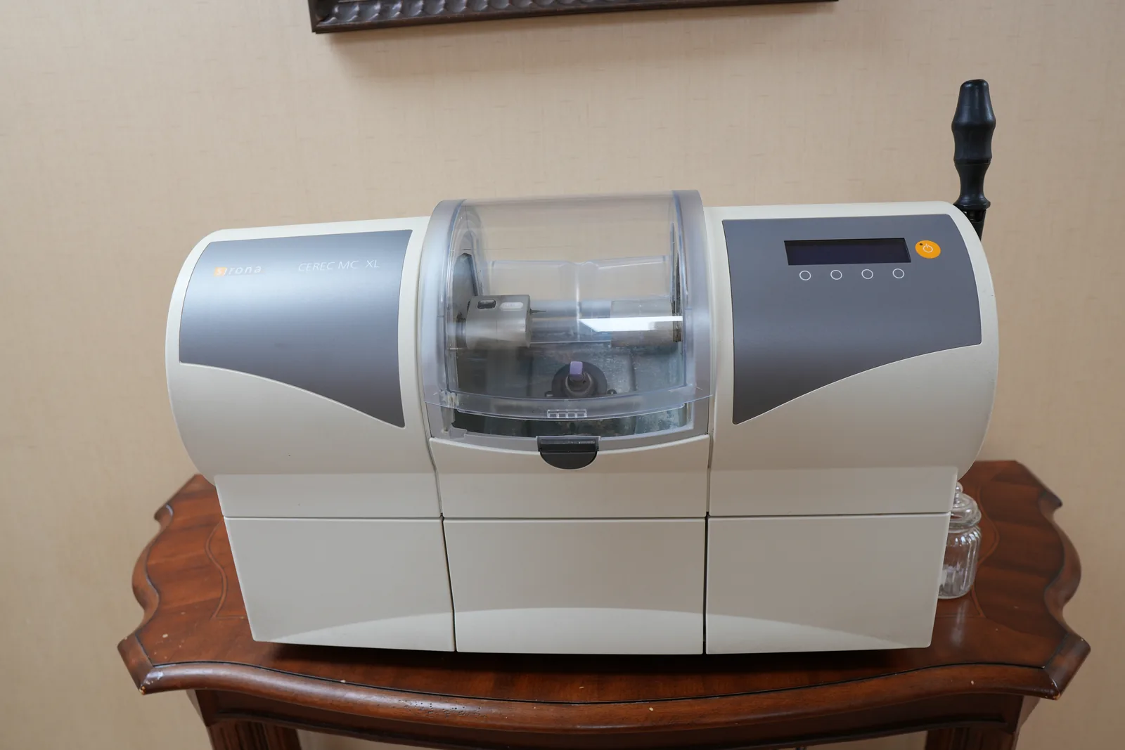 The CEREC milling unit that makes same-day crowns