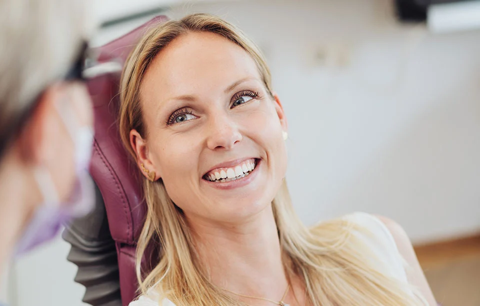 Inside Smile Tustin’s Advanced Microscope Endodontics