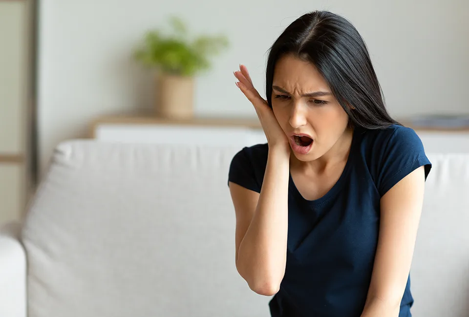 Emergency Dental Care in Tustin: Where to Go When Tooth Pain Strikes